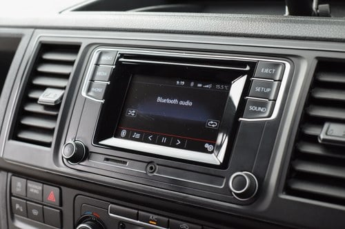 2017 Volkswagen Transporter T28 Highline Tdi BMT à vendre (picture 43 of 155)