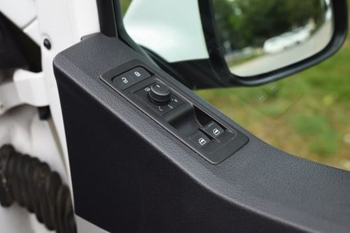 2017 Volkswagen Transporter T28 Highline Tdi BMT à vendre (picture 50 of 155)