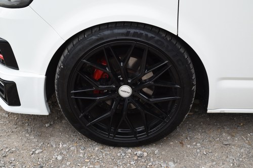 2017 Volkswagen Transporter T28 Highline Tdi BMT à vendre (picture 24 of 155)