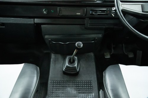 1988 Volkswagen Transporter T25 TD Reimo Camper Conversion In vendita (immagine 63 di 192)