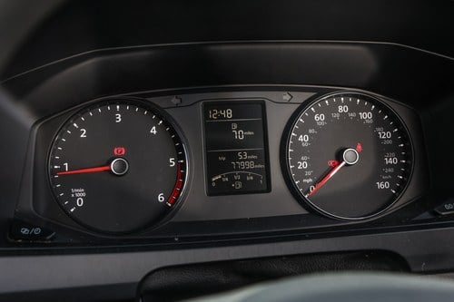 2016 VW Transporter TDI LWB Camper For Sale (picture 36 of 51)