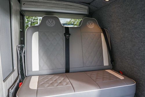 2016 VW Transporter TDI LWB Camper For Sale (picture 24 of 51)