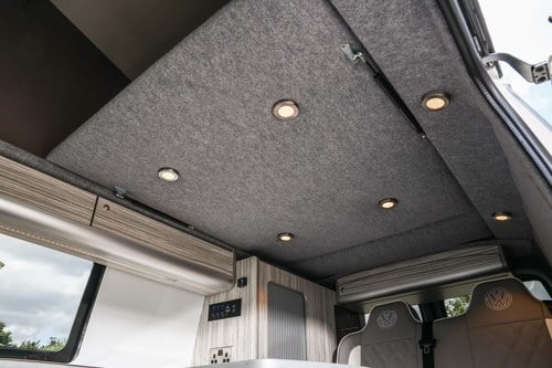 2016 VW Transporter TDI LWB Camper For Sale (picture 21 of 51)