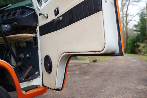 1973 Volkswagen Type 2 Baywindow Camper En venta (imagen 44 de 112)