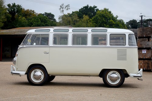 1963 Volkswagen T2 Splitscreen 23 Window Samba à venda (imagem 9 de 106)