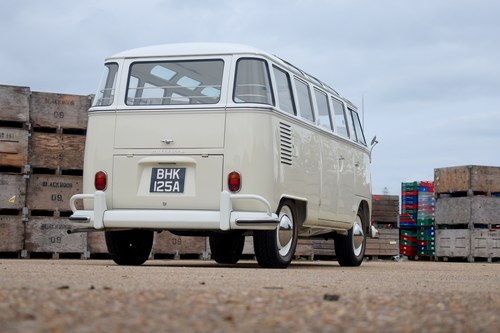 1963 Volkswagen T2 Splitscreen 23 Window Samba à venda (imagem 10 de 106)