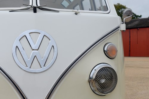 1963 Volkswagen T2 Splitscreen 23 Window Samba à venda (imagem 74 de 106)