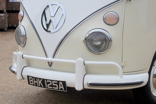 1963 Volkswagen T2 Splitscreen 23 Window Samba à venda (imagem 75 de 106)