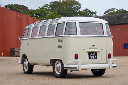 1963 Volkswagen T2 Splitscreen 23 Window Samba à venda (imagem 12 de 106)