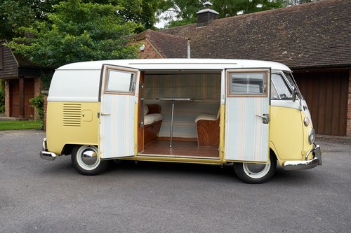 1966 Volkswagen VW T1 ‘Split Screen’ Campervan In vendita (immagine 27 di 197)