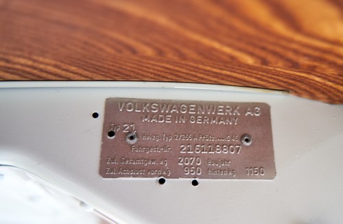 1966 Volkswagen VW T1 ‘Split Screen’ Campervan In vendita (immagine 53 di 197)