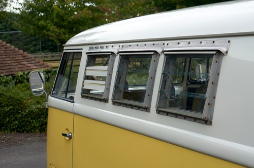 1966 Volkswagen VW T1 ‘Split Screen’ Campervan In vendita (immagine 145 di 197)