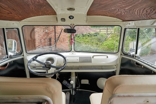 1966 Volkswagen VW T1 ‘Split Screen’ Campervan In vendita (immagine 66 di 197)