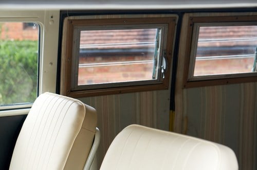 1966 Volkswagen VW T1 ‘Split Screen’ Campervan In vendita (immagine 89 di 197)