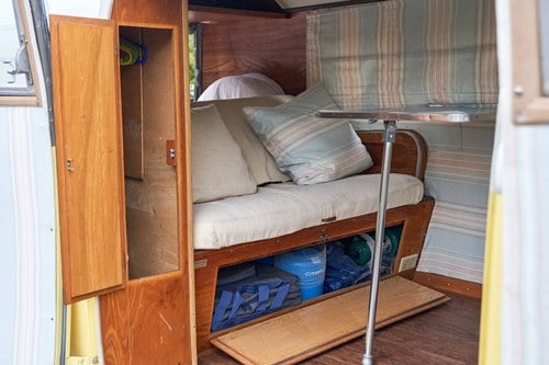 1966 Volkswagen VW T1 ‘Split Screen’ Campervan In vendita (immagine 87 di 197)