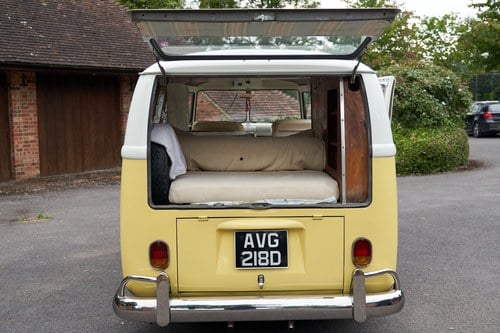 1966 Volkswagen VW T1 ‘Split Screen’ Campervan In vendita (immagine 28 di 197)