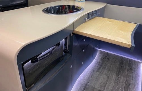 1965 VW Split Screen panel van 'Ernie' In vendita (immagine 28 di 46)