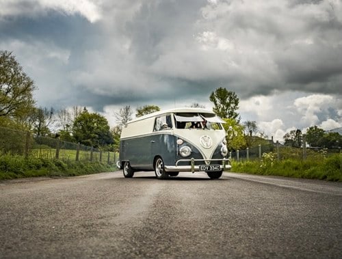 1965 VW Split Screen panel van 'Ernie' In vendita (immagine 2 di 46)