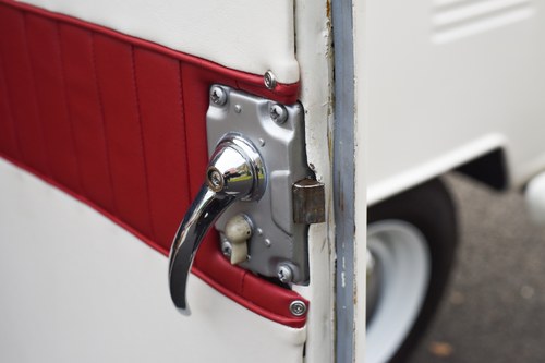 1967 Volkswagen Type 2 (T1) Split Window Camper In vendita (immagine 58 di 160)