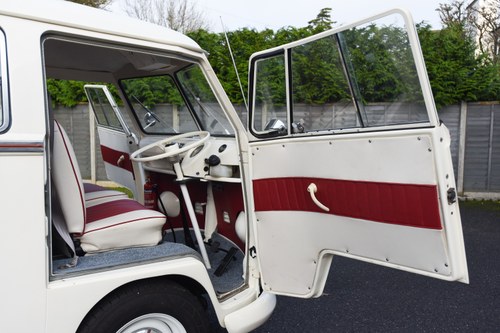 1967 Volkswagen Type 2 (T1) Split Window Camper In vendita (immagine 24 di 160)