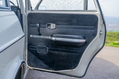 1969 Volkswagen Type 4 411L En venta (imagen 37 de 196)