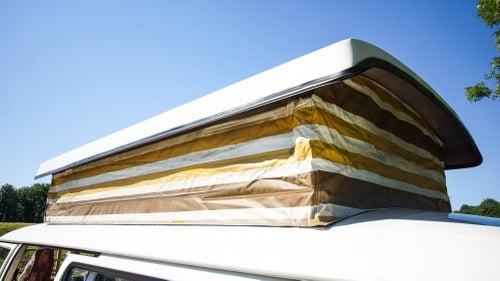 1976 Volkswagen Type 2 Camper - RESERVE LOWERED à vendre (picture 15 of 98)