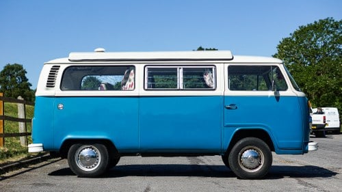 1976 Volkswagen Type 2 Camper - RESERVE LOWERED à vendre (picture 3 of 98)