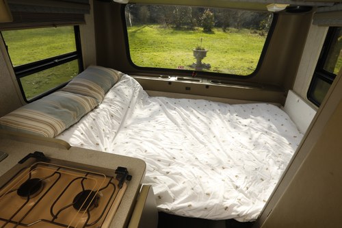 1999 Volkswagen Winnebago Rialta campervan LHD zum Verkauf (Bild 117 von 193)