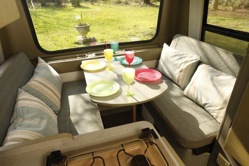 1999 Volkswagen Winnebago Rialta campervan LHD zum Verkauf (Bild 65 von 193)