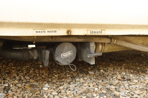 1999 Volkswagen Winnebago Rialta campervan LHD zum Verkauf (Bild 142 von 193)