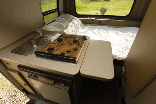 1999 Volkswagen Winnebago Rialta campervan LHD zum Verkauf (Bild 119 von 193)