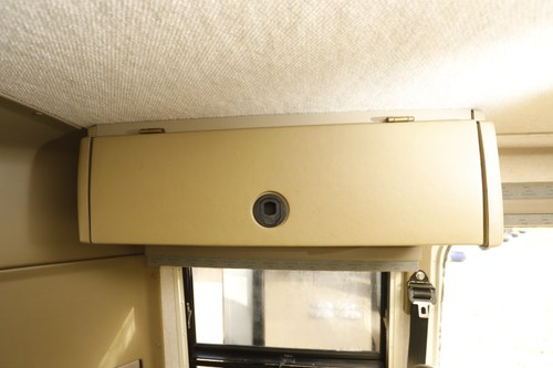 1999 Volkswagen Winnebago Rialta campervan LHD zum Verkauf (Bild 79 von 193)