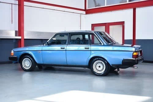 1984 Volvo 244 GLE Sedan 2.3 In vendita (immagine 22 di 73)