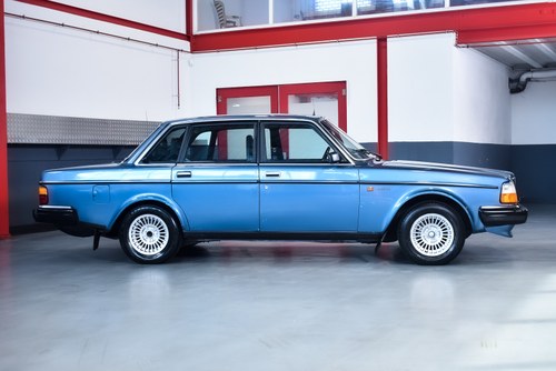 1984 Volvo 244 GLE Sedan 2.3 In vendita (immagine 16 di 73)