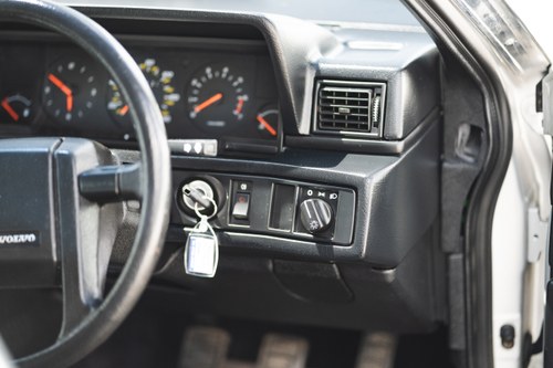 1989 Volvo 740GL For Sale (picture 40 of 114)