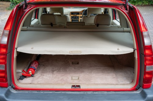 1996 Volvo 850 R Estate Te koop (foto 98 van 173)