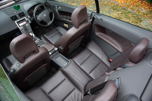 2007 Volvo C70 2.4D SE LUX Auto For Sale (picture 50 of 147)