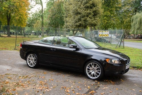 2007 Volvo C70 2.4D SE LUX Auto For Sale (picture 22 of 147)