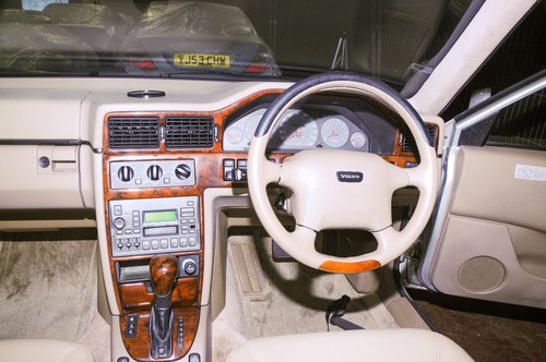 1999 Volvo S90 ‘Royal’ LWB zum Verkauf (Bild 40 von 92)