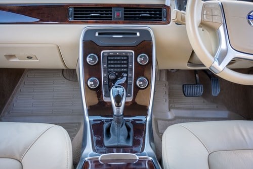 2013 Volvo XC70 SE D4 Auto In vendita (immagine 25 di 200)