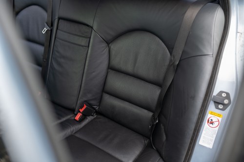 2001 BMW E39 M5 Te koop (foto 39 van 227)