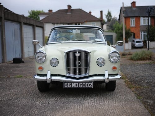1966 Wolseley 6/110 For Sale (picture 5 of 159)