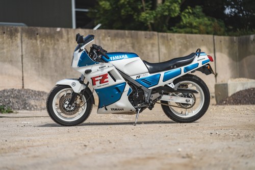 1987 Yamaha FZ750 For Sale (picture 1 of 51)