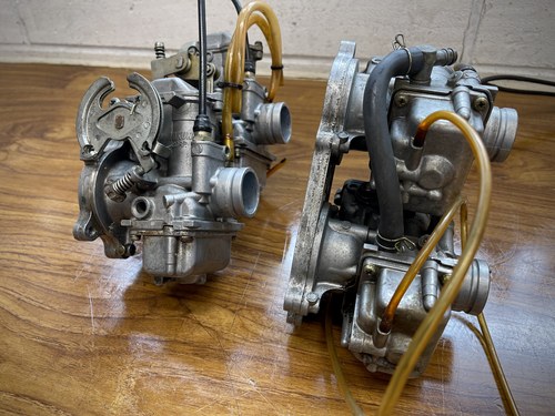 1985 Yamaha RD500LC à venda (imagem 77 de 107)