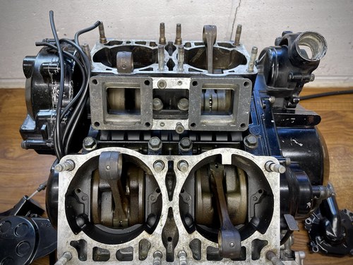 1985 Yamaha RD500LC à venda (imagem 60 de 107)