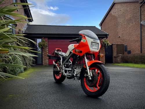 1985 Yamaha RD500LC à venda (imagem 1 de 107)