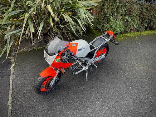 1985 Yamaha RD500LC à venda (imagem 8 de 107)