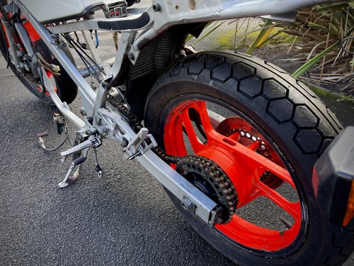 1985 Yamaha RD500LC à venda (imagem 51 de 107)