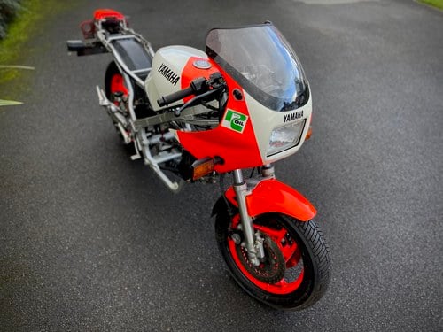 1985 Yamaha RD500LC à venda (imagem 13 de 107)