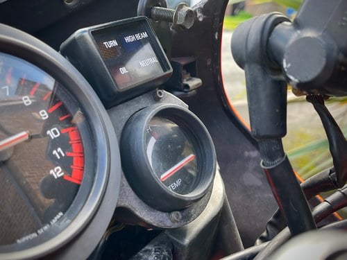 1985 Yamaha RD500LC à venda (imagem 40 de 107)